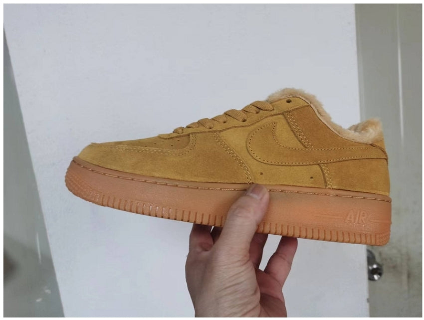 Les baskets Nike Air Force 1 combinent style et performance, offrant une expérience exceptionnelle.pas cher. Le moins cher.