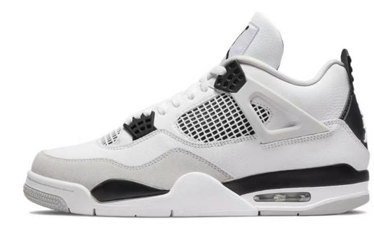 Les baskets Air Jordan 4 offrent un style iconique et une performance remarquable.
leur design distinctif pas cher. le moin cher.