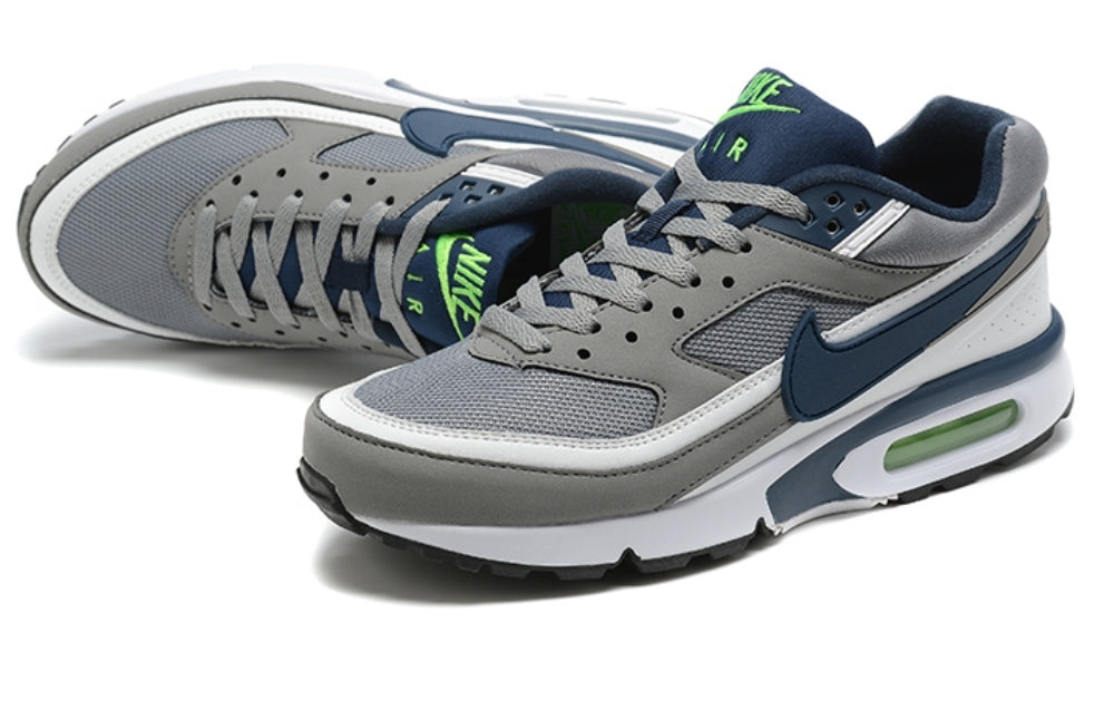 Les baskets Nike Air Max BW allient un style intemporel à un confort inégalé. Leur design classique  de haute qualité .pas Cher. le moins cher.