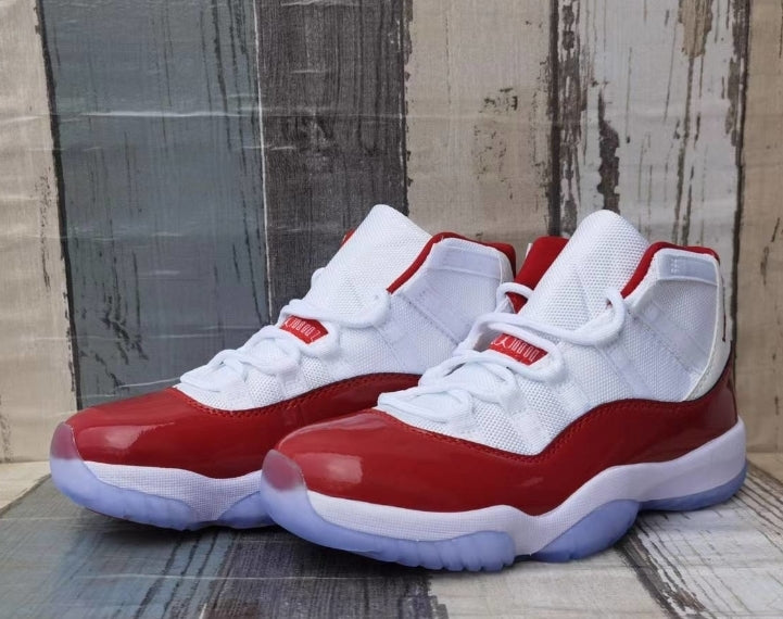 Les baskets Air Jordan 11 offrent un style légendaire et une performance exceptionnelle.design unique 
Pas Cher. moin cher.