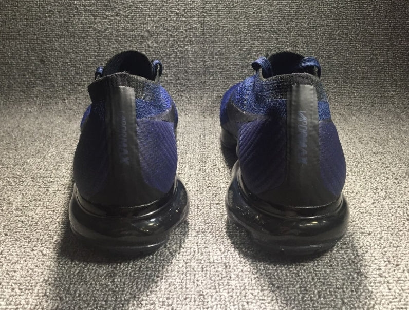 Les baskets Nike Vapormax 3.0 allient style moderne et performance supérieure. Leur design épuré et innovant attire l'attention de tous.pas cher. Le moins cher. 