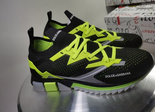 les chaussures Dolce & Gabbana Femme sont un témoignage de l'engagement de Dolce & Gabbana à combiner style et sophistication.