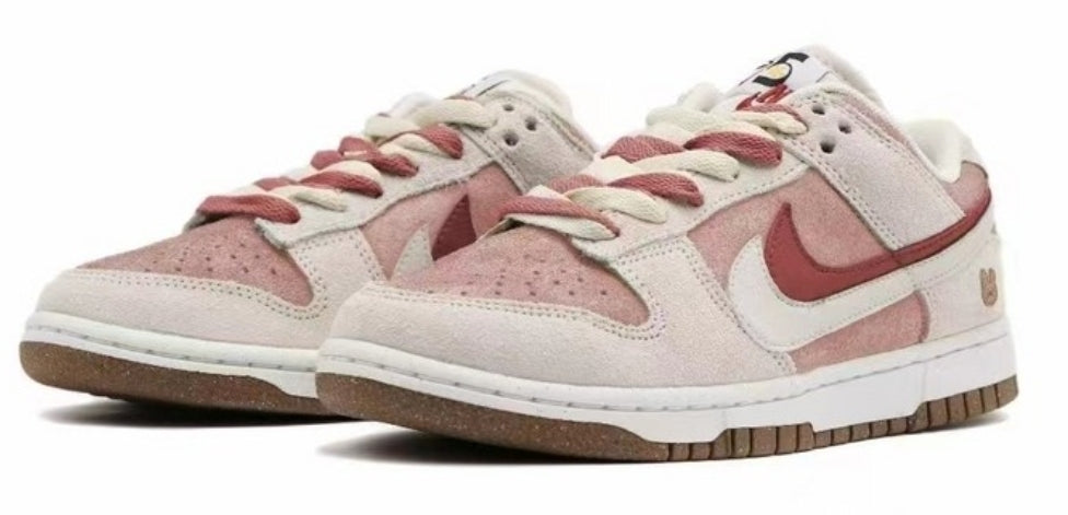 Les baskets Nike SB Dunk allient un style emblématique. design légendaire Pas cher.le moins cher .rétro incontournable exceptionnelle 