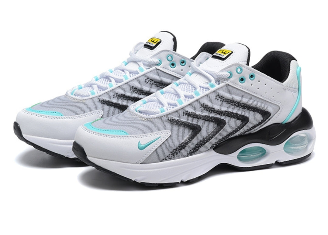 Baskets Nike Air Max Tailwind 1