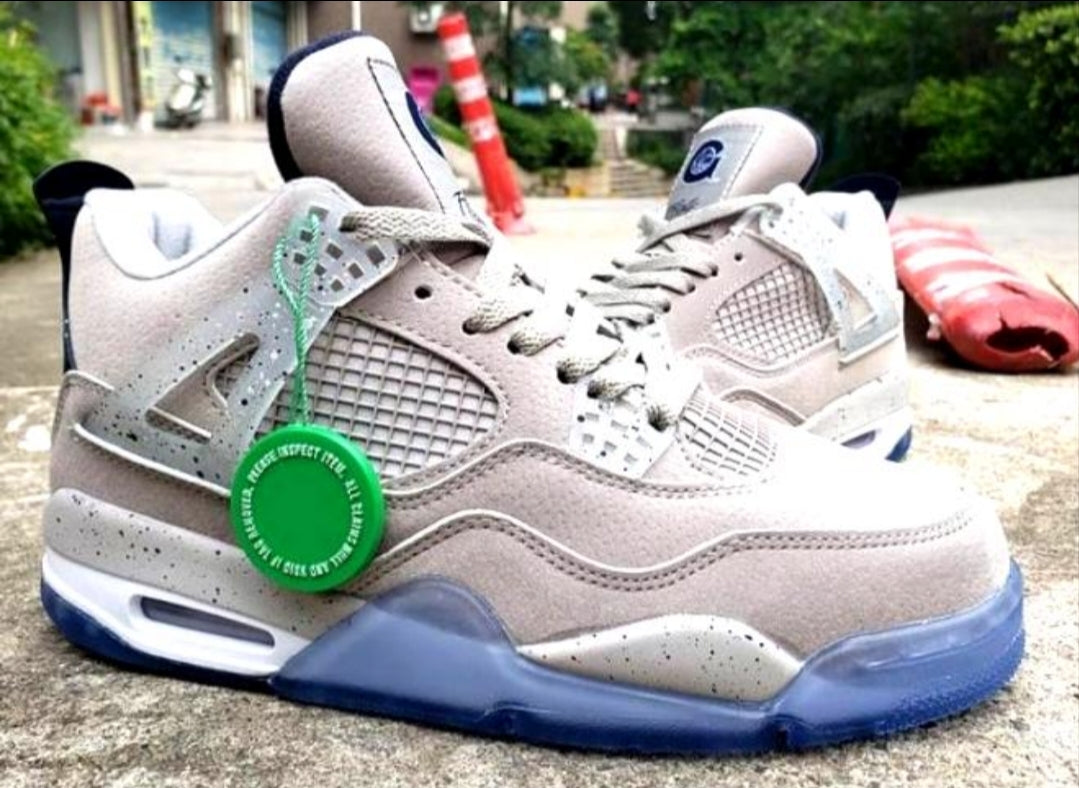 Les baskets Air Jordan 4 offrent un style légendaire et une performance exceptionnelle et unique.pas cher. le moins cher 