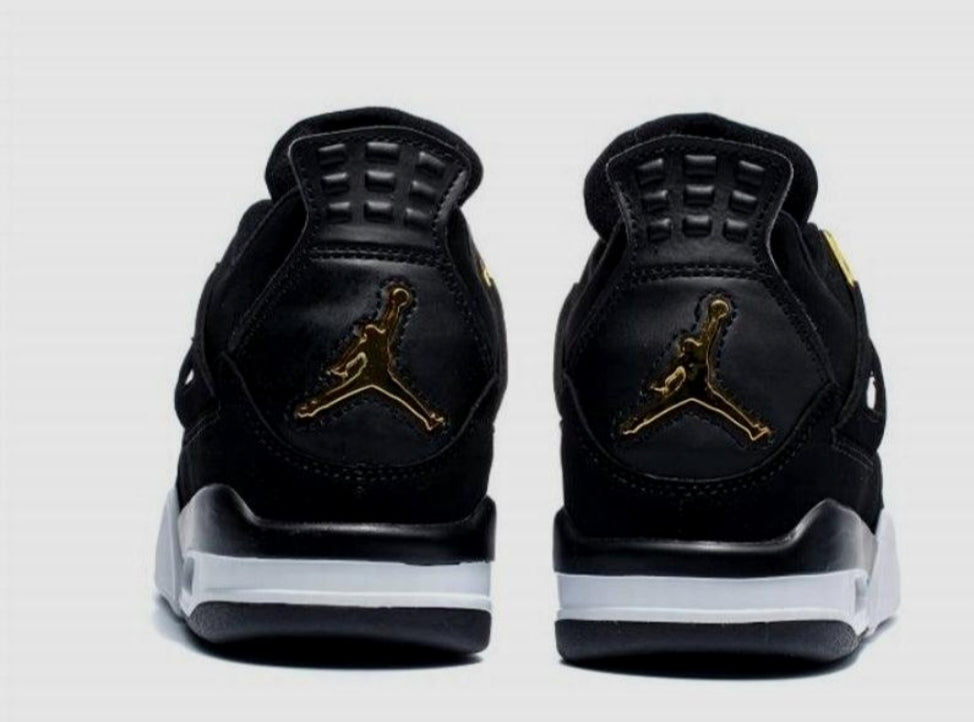  Les baskets Air Jordan 4 offrent un style iconique et une performance remarquable.

leur design distinctif pas cher. le moin cher. 
